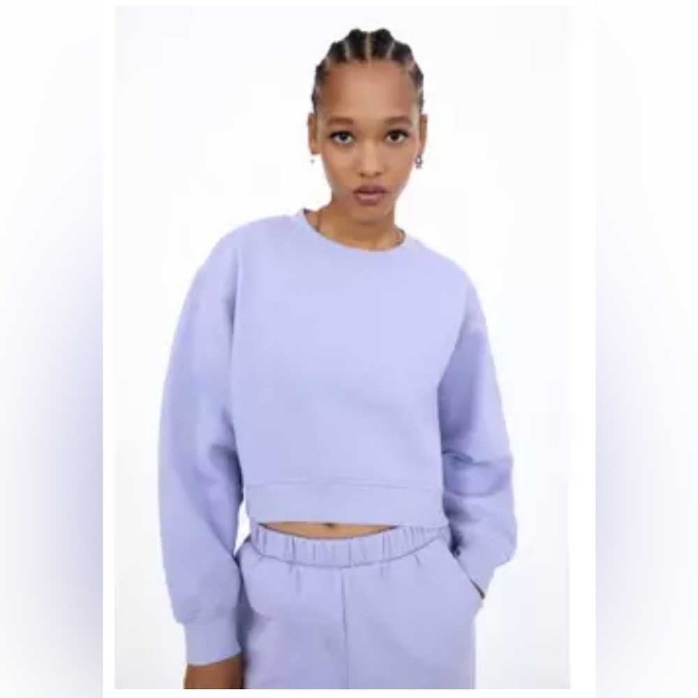 Zara - Light Blue Crewneck Sweatshirt - Sz M